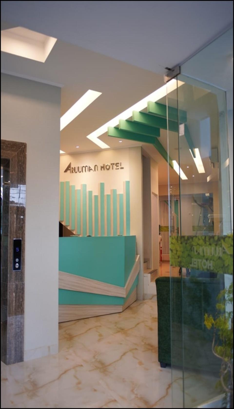 Aruuman Hotel Simpanglima Semarang Buitenkant foto