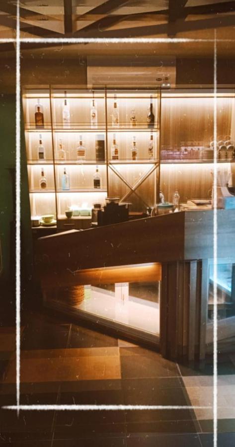 Aruuman Hotel Simpanglima Semarang Buitenkant foto